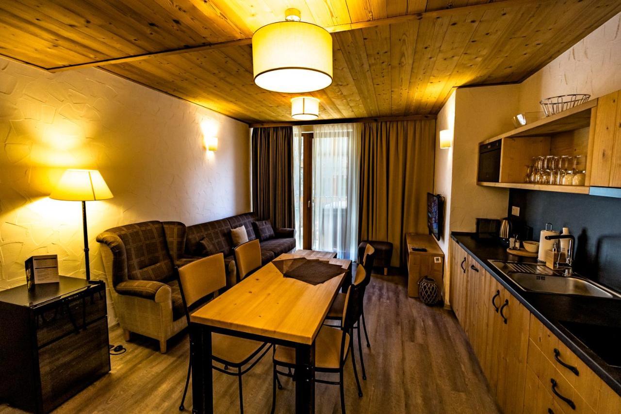 Cardinal Jasna Mountain Wellness Apartment 데마노브스카돌리나 외부 사진